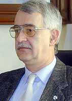 Dr. Paksa Istv�n
