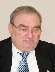 Dr. Kocsis Gyula