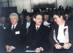 A belgyminiszter Vrtes rpd s dr. Hbor Erzsbet trsasgban.