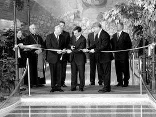 �nnep�lyes pillanat a Carbon�ban.