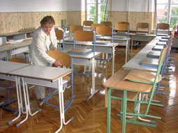 A Ranolder-iskola rajz termt mr egszben feljtottk.