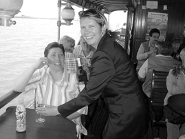 J� hangulatban utaztak.