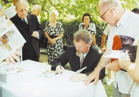 Dr. Szarka Lajos dedikl.